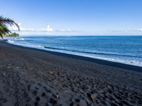 TAHITI - Bungalow Taharuu Surf Piti